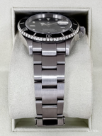 2005 Rolex Submariner 40mm 16610 Stainless Steel Black Dial (Collectors Set)