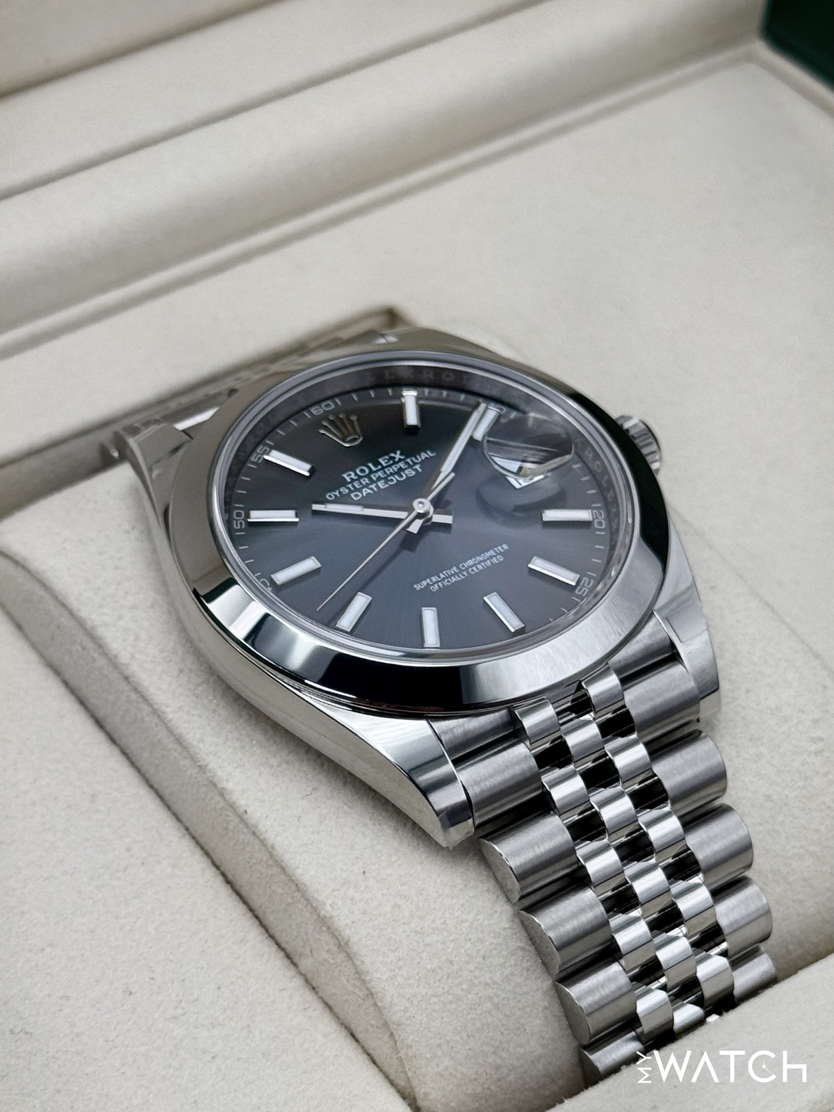 NEW 2026 Rolex Datejust 41mm 126300 Stainless Steel Jubilee Rhodium Dial