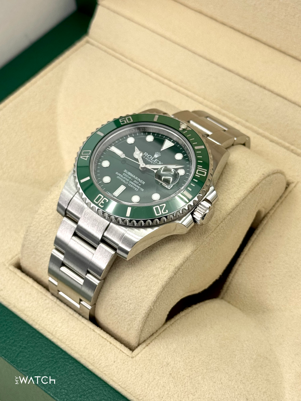 2016 Rolex Submariner “Hulk” 40mm 116610LV Green Dial