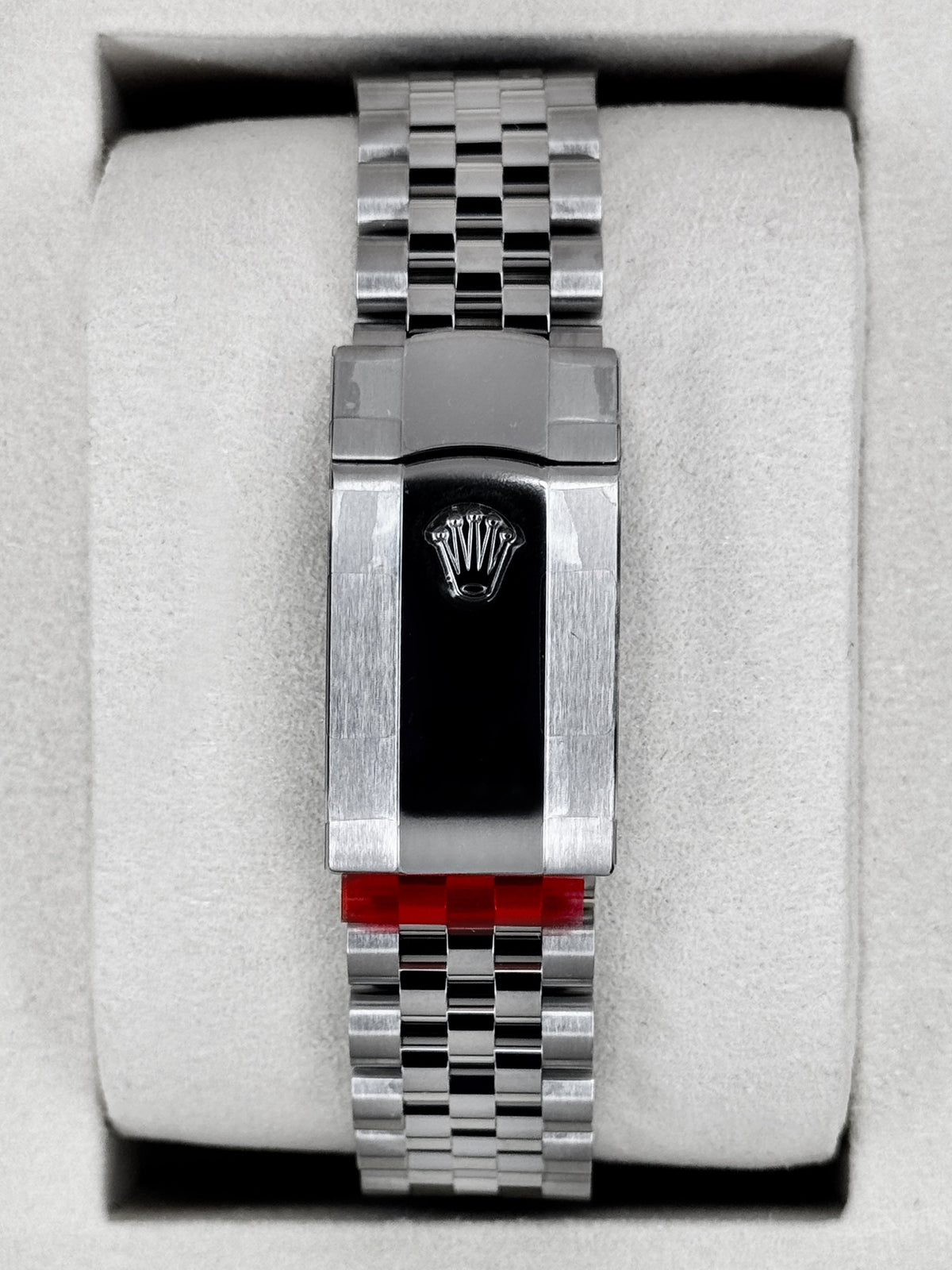 NEW 2026 Rolex Datejust 36mm 126234 Stainless Steel Jubilee Black Dial (STICKERED)