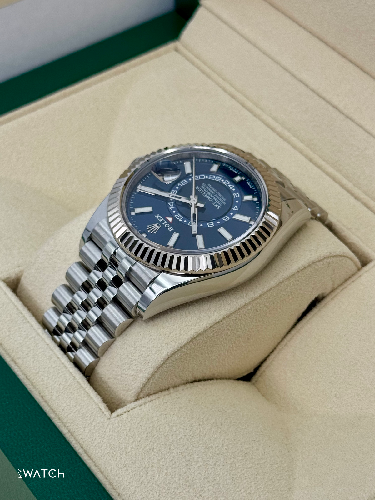 2022 Rolex Sky-Dweller 42mm 326934 Jubilee Blue Dial
