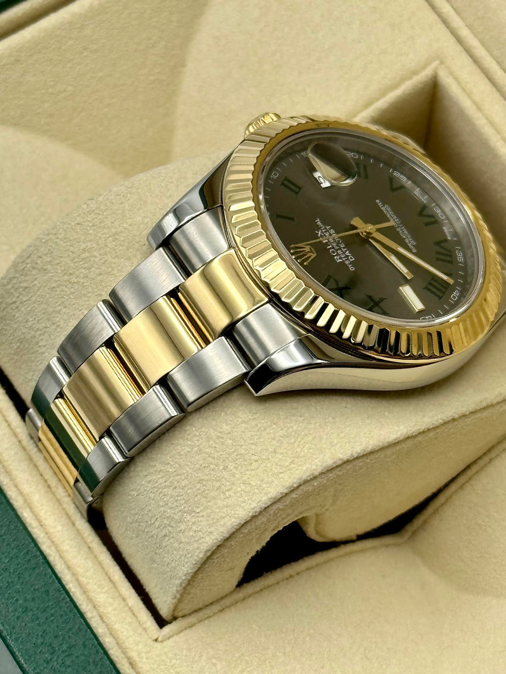 2016 Rolex Datejust 41mm 116333 Two-Tone Oyster Wimbledon Dial