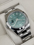 2025 Rolex Datejust 41mm 126300 Stainless Steel Oyster Green Dial