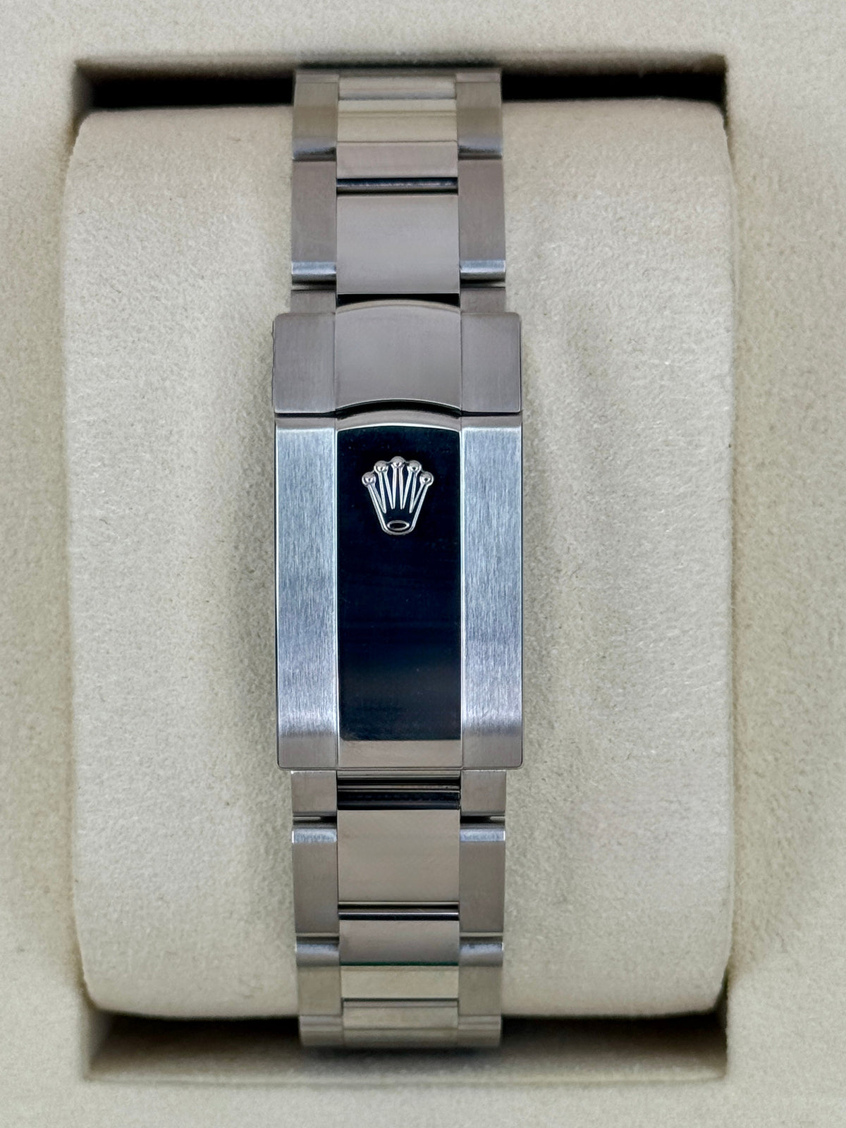 NEW 2026 Rolex Datejust 36mm 126234 Stainless Steel Oyster Green Ombre Dial