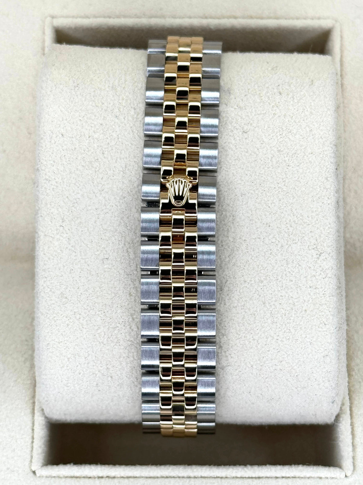 2017 Rolex Lady-Datejust 28mm 279173 Two-Tone Jubilee White Dial