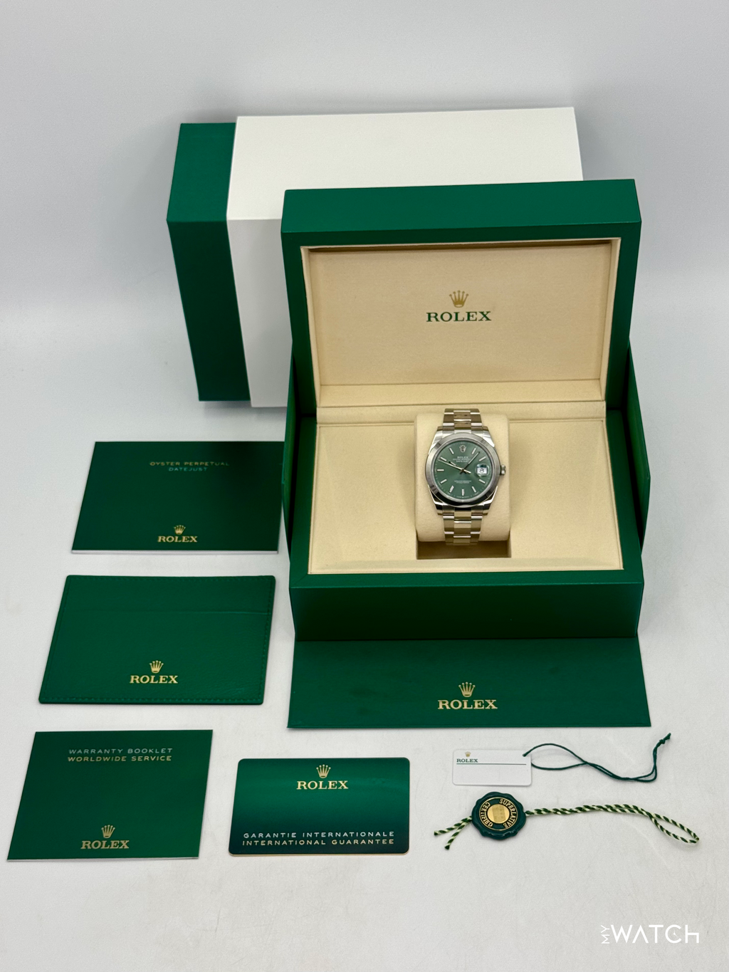 NEW 2026 Rolex Datejust 41mm 126300 Stainless Steel Oyster Green Dial