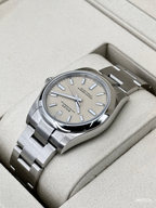 NEW 2026 Rolex Oyster Perpetual 34mm 124200 Stainless Steel Beige Dial