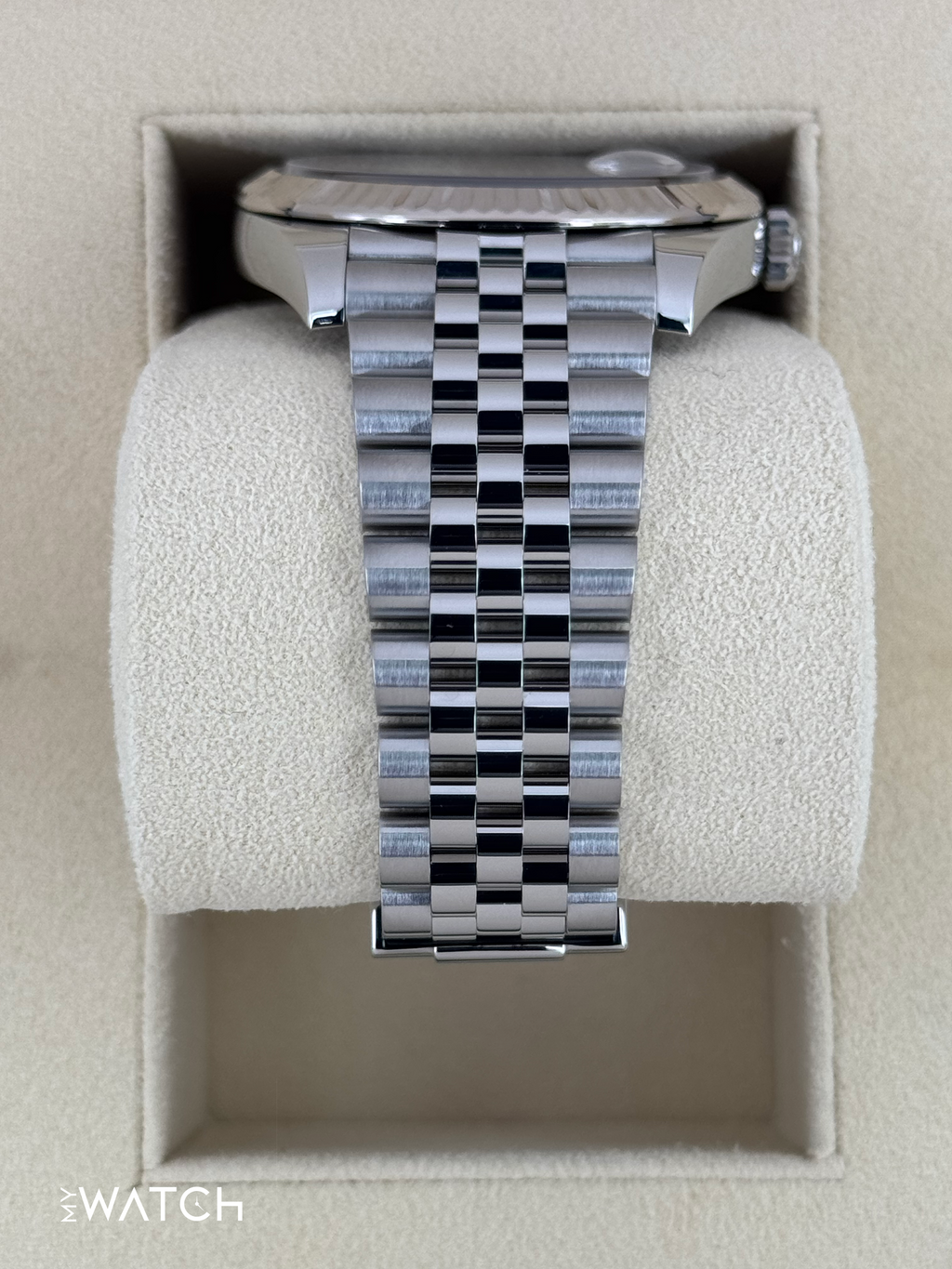 2021 Rolex Datejust 41mm 126334 Stainless Steel Jubilee White Dial