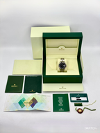 2005 Rolex Submariner 40mm 16610 Stainless Steel Black Dial (Collectors Set)