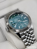 2023 Rolex Sky-Dweller 42mm 336934 Jubilee Green Dial