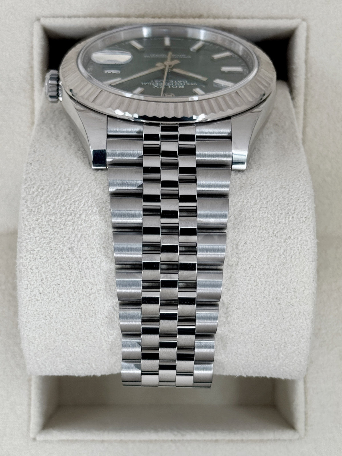 2023 Rolex Datejust 41mm 126334 Stainless Steel Jubilee Mint Green Dial