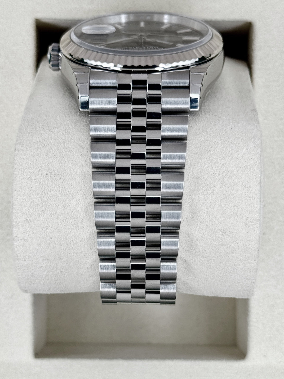 NEW 2026 Rolex Datejust 36mm 126234 Stainless Steel Jubilee Black Dial (STICKERED)