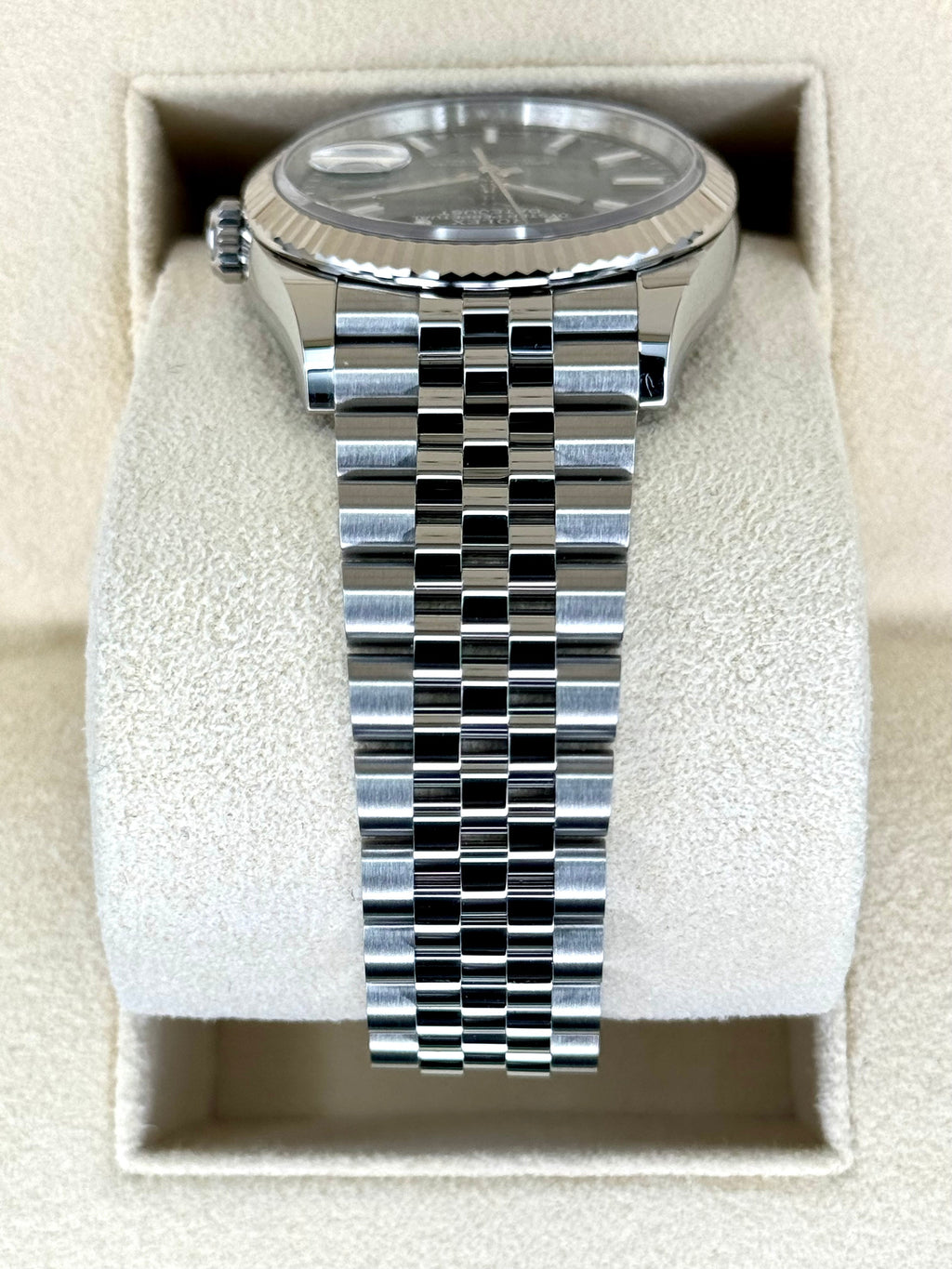 NEW 2023 Rolex Datejust 36mm 126234 Stainless Steel Jubilee Green Dial