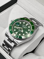 2017 Rolex Submariner “Hulk” 40mm 116610LV Green Dial