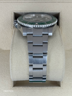 2016 Rolex Submariner “Hulk” 40mm 116610LV Green Dial