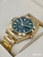 NEW 2026 Rolex Sky-Dweller 42mm 336938 Yellow Gold Oyster Green Dial