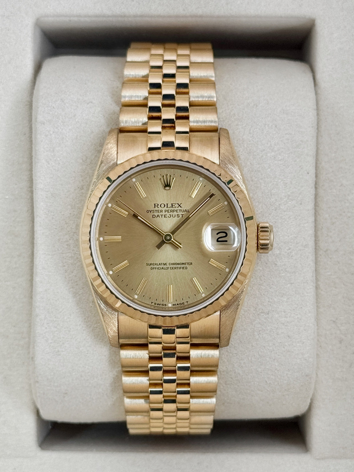 1990 Rolex Datejust 31mm 68278 Yellow Gold Jubilee Champagne Dial (Collectors Set)