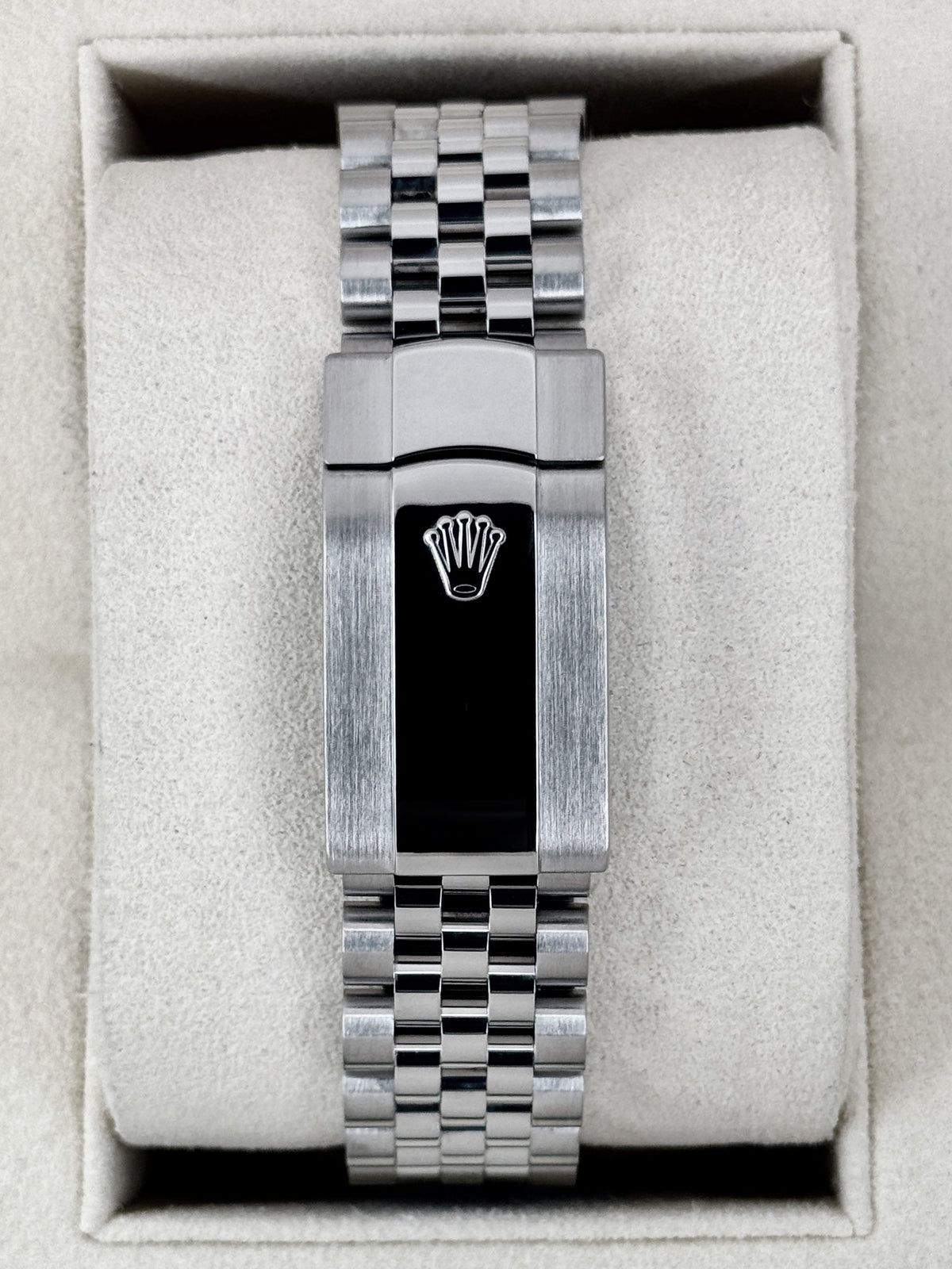 2019 Rolex Datejust 36mm 126234 Stainless Steel Jubilee Black Dial
