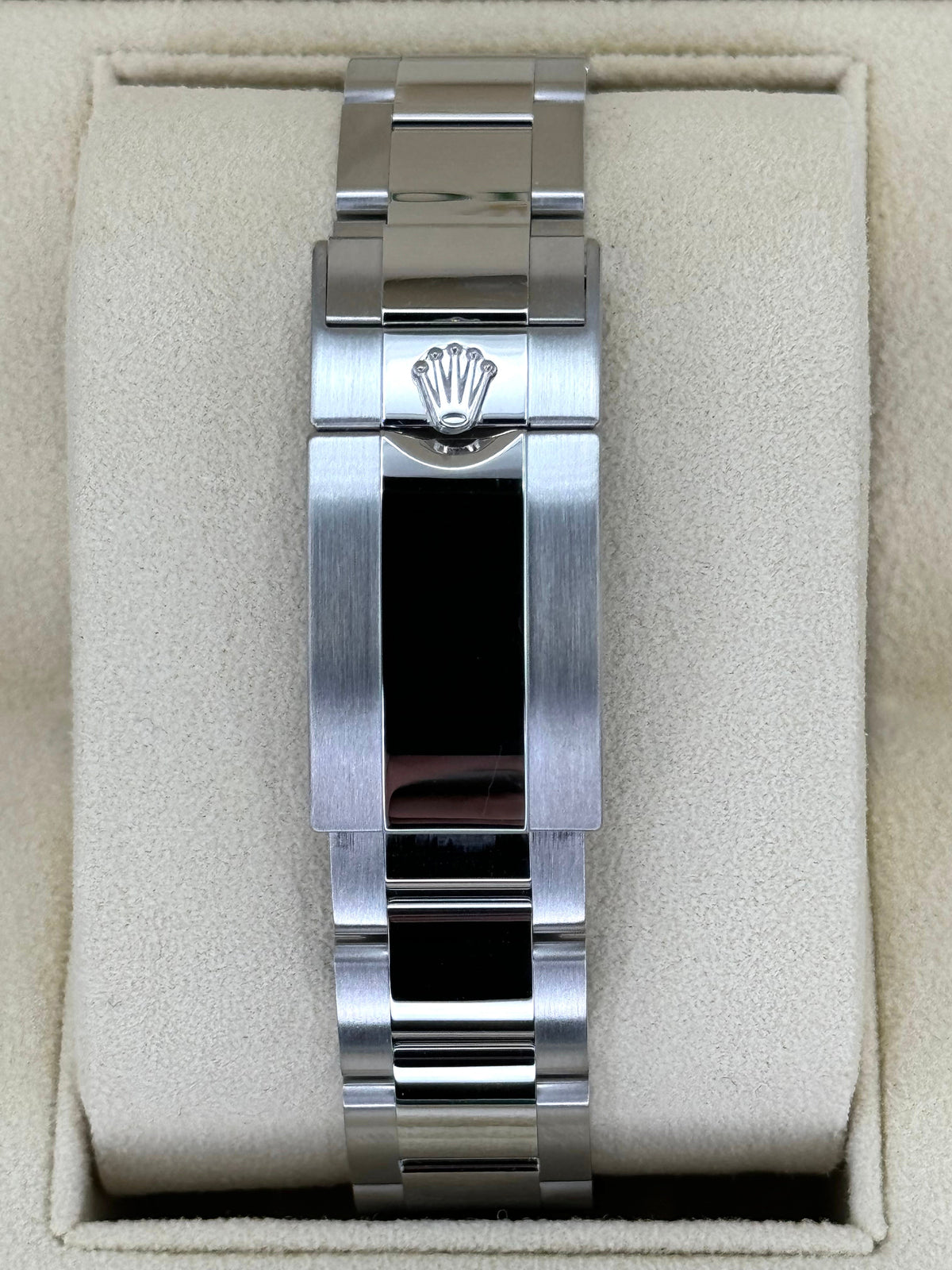 2022 Rolex Daytona 40mm 116506 Platinum Ice Blue Dial