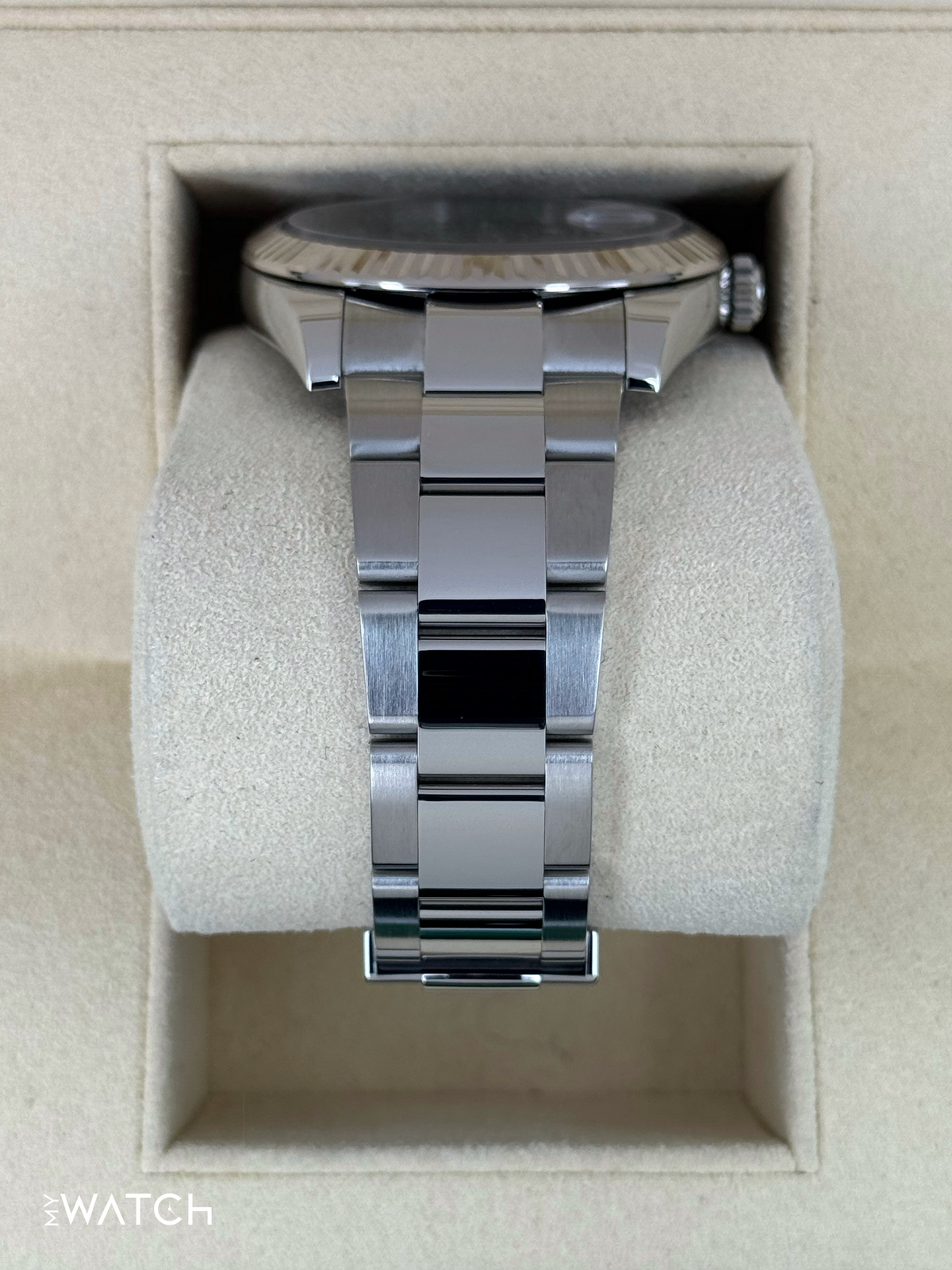 2022 Rolex Datejust 41mm 126334 Stainless Steel Oyster Rhodium Diamond Dial