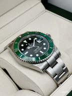 2020 Rolex Submariner “Hulk” 40mm 116610LV Green Dial (GREEN CARD)