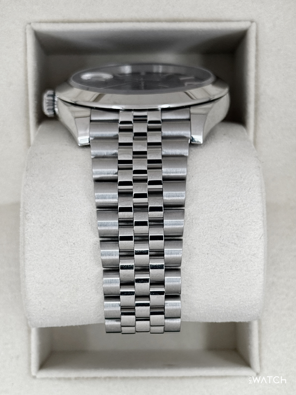 2024 Rolex Datejust 41mm 126300 Stainless Steel Jubilee Rhodium Dial