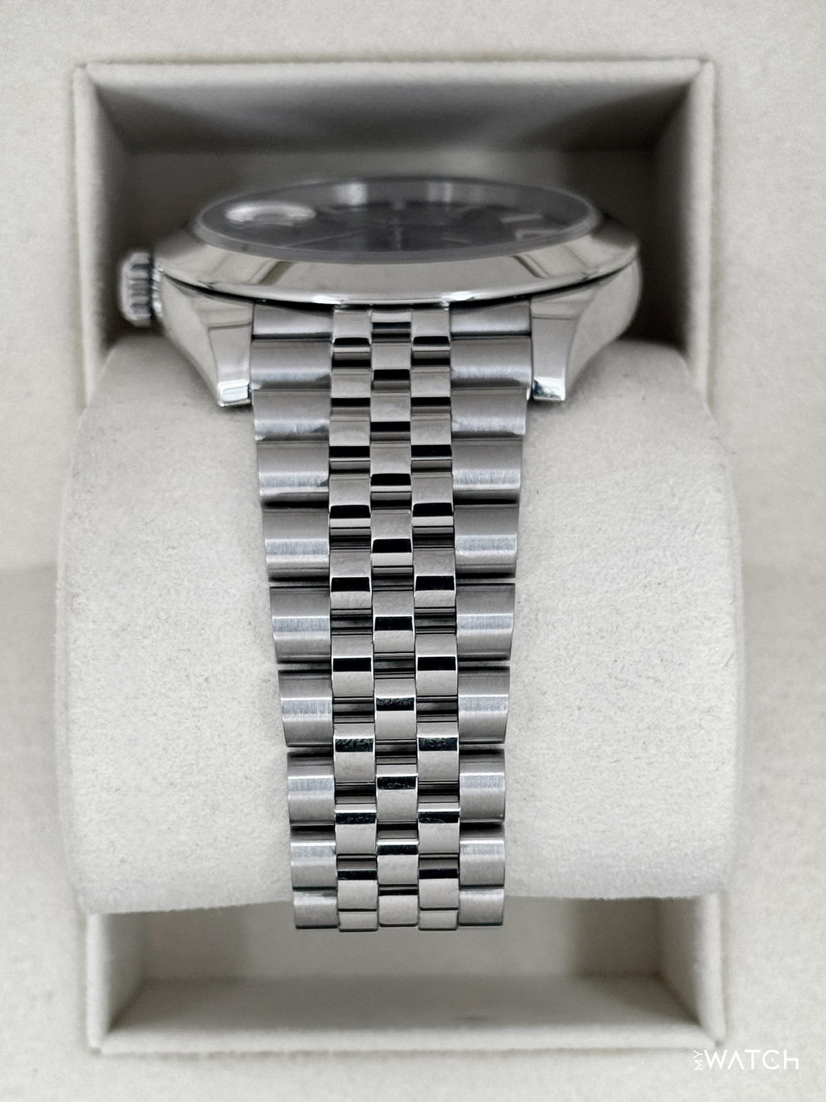 2024 Rolex Datejust 41mm 126300 Stainless Steel Jubilee Rhodium Dial