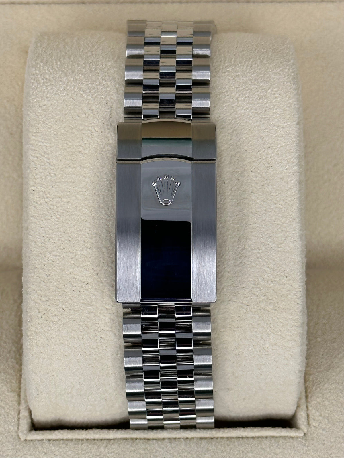 NEW 2025 Rolex Datejust 36mm 126200 Jubilee Blue Dial