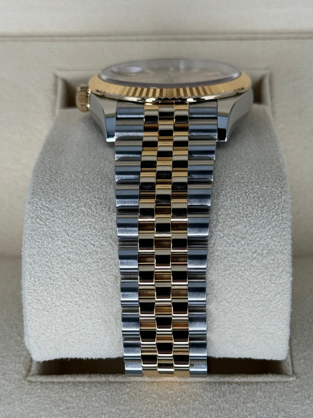 2019 Rolex Datejust 36mm 126233 Two-Tone Jubilee Champagne Dial