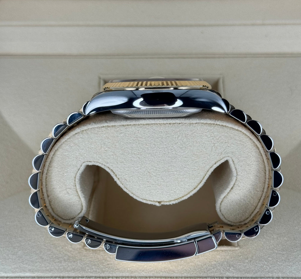 2019 Rolex Datejust 36mm 126233 Two-Tone Jubilee Champagne Dial