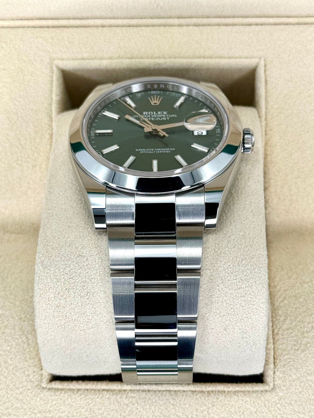 NEW 2023 Rolex Datejust 41mm 126300 Oyster Green Dial