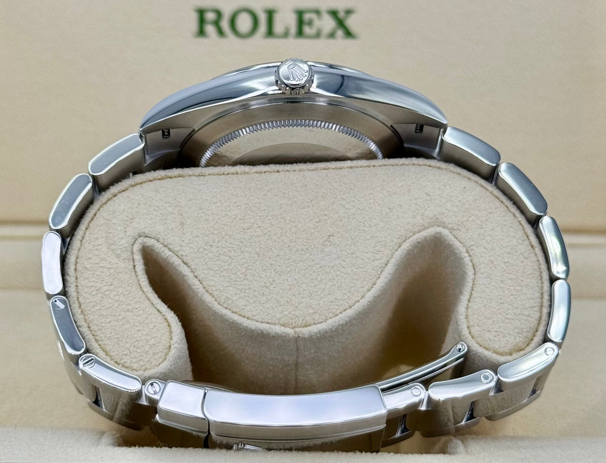 NEW 2023 Rolex Datejust 41mm 126300 Oyster Green Dial