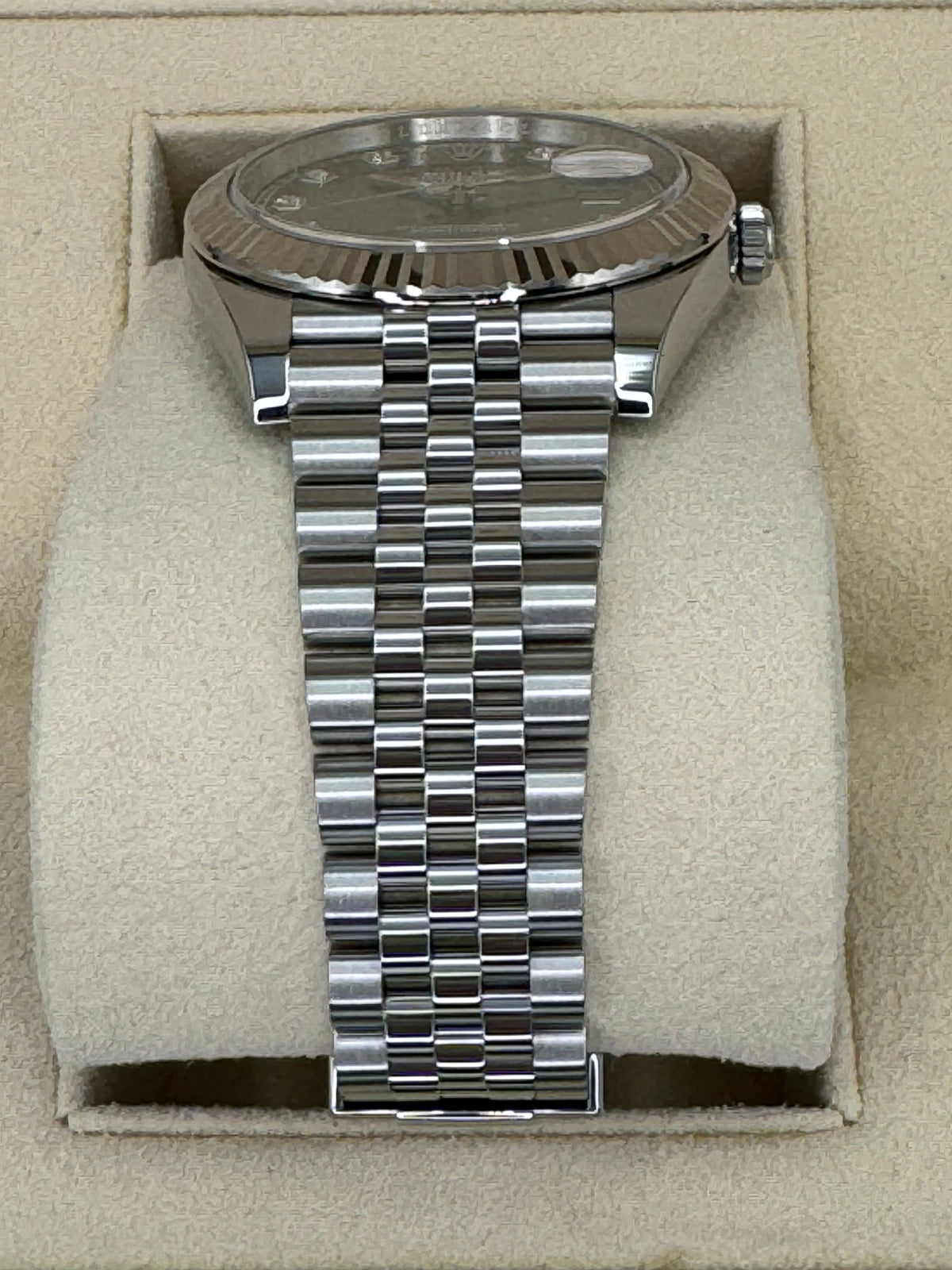 2023 Rolex Datejust 41mm 126334 Steel Jubilee Grey 10 Diamond Dial