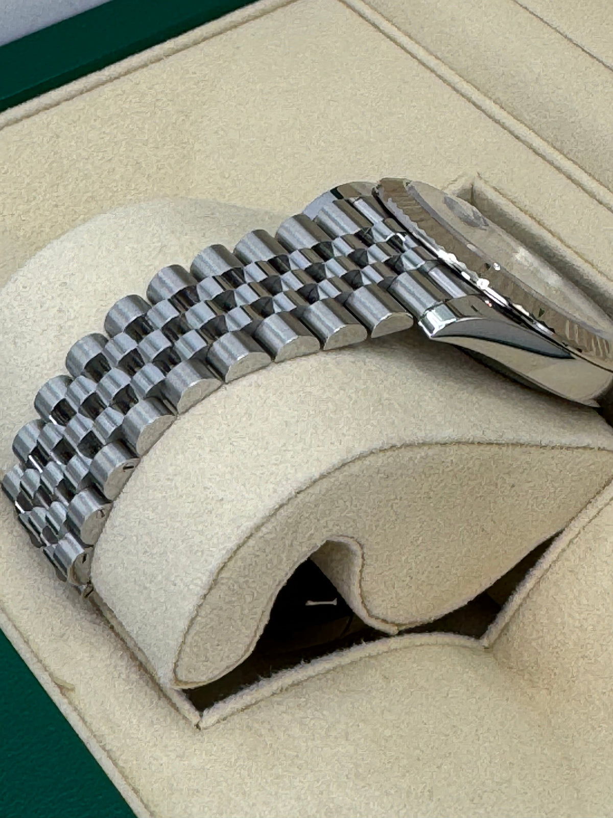 2023 Rolex Datejust 41mm 126334 Steel Jubilee Grey 10 Diamond Dial