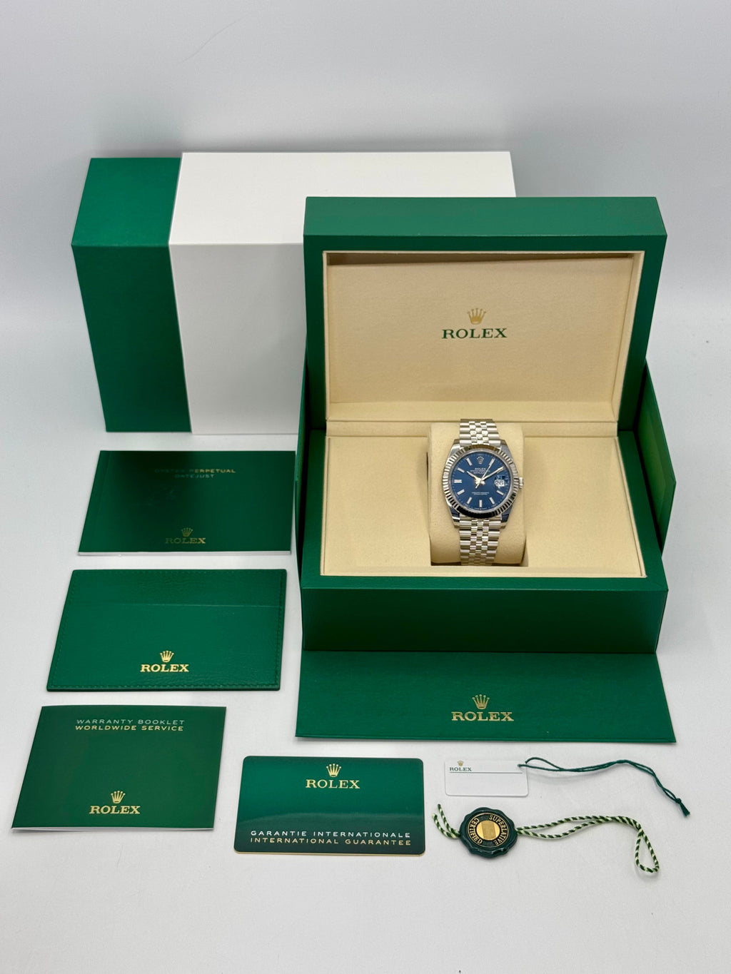 NEW 2025 Rolex Datejust 41mm 126334 Stainless Steel Jubilee Blue Dial