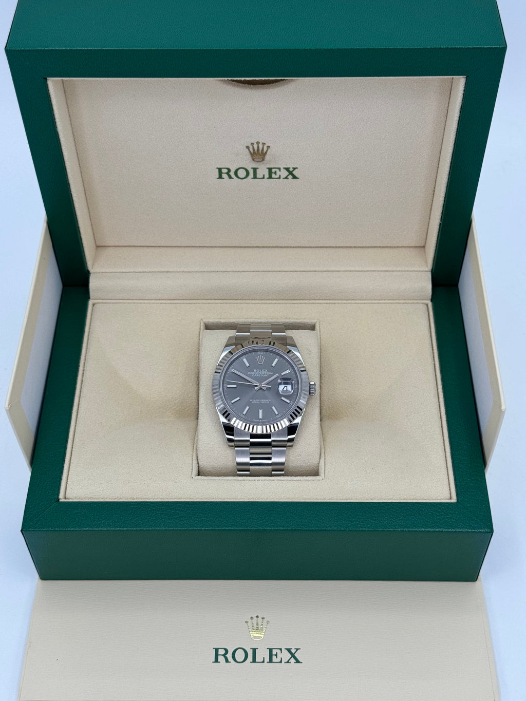 NEW 2023 Rolex Datejust 41m 126334 Stainless Steel Oyster Rhodium Dial