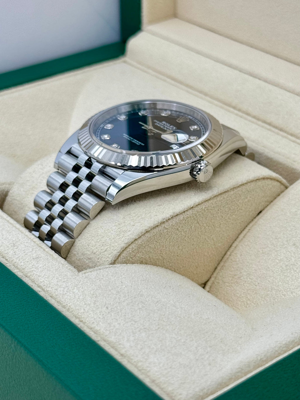 2022 Rolex Datejust 41mm 126334 Jubilee Blue Diamond Dial