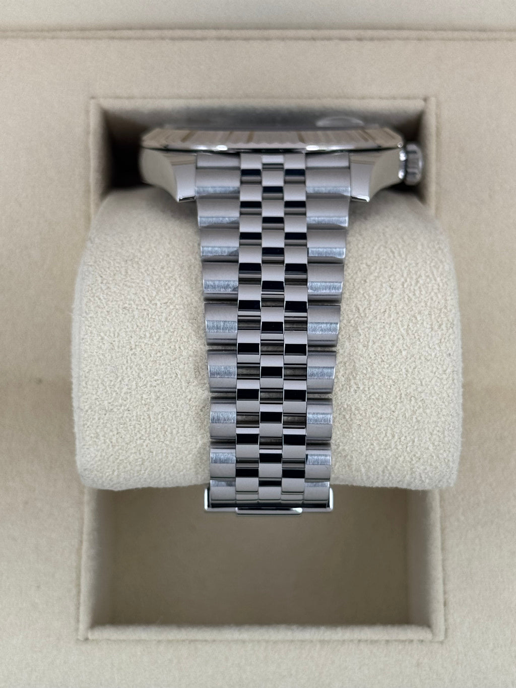 2022 Rolex Datejust 41mm 126334 Stainless Steel Jubilee Green Dial
