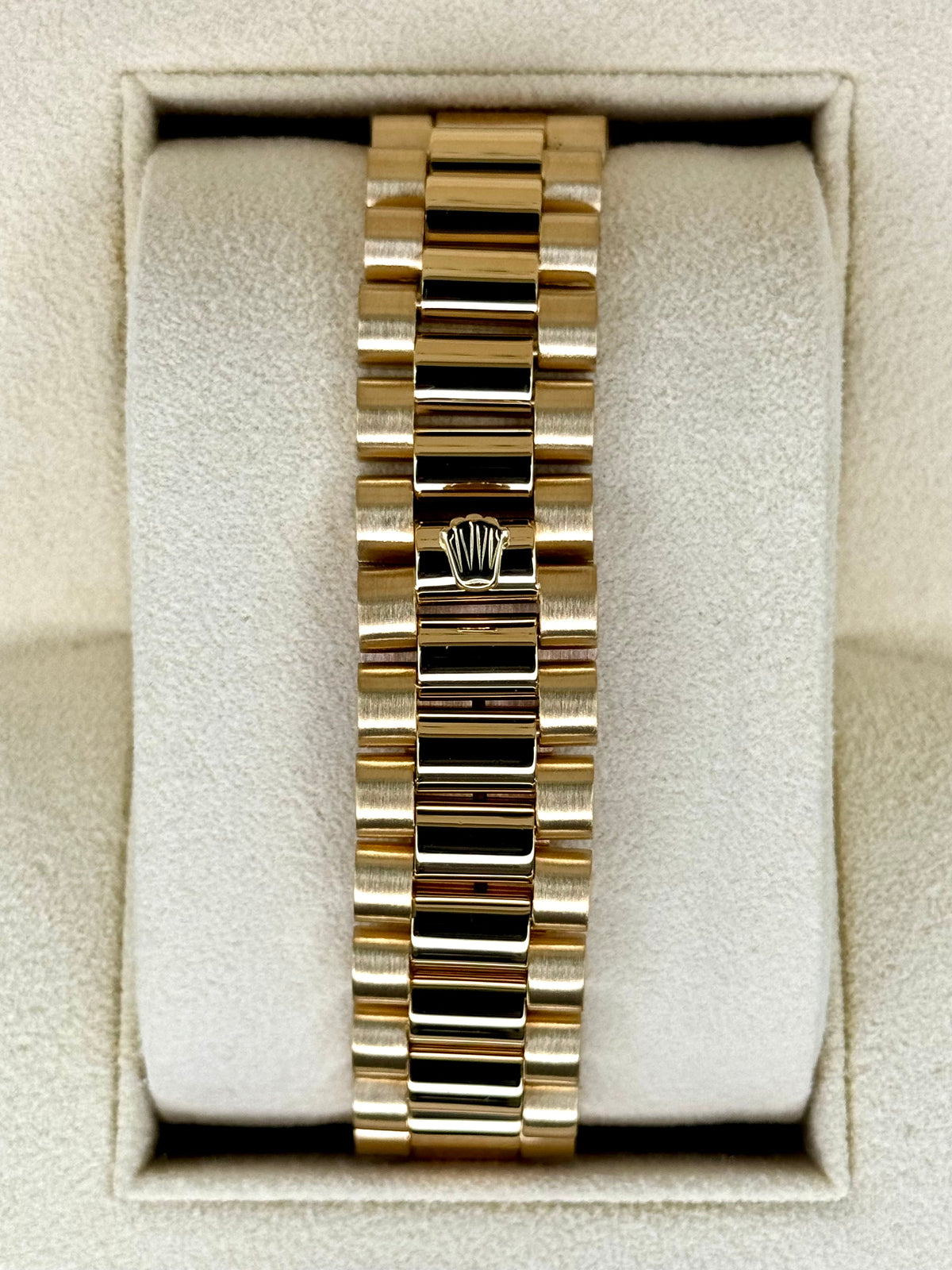 1981 Rolex Day-Date 36mm 18038 Presidential Black Dial