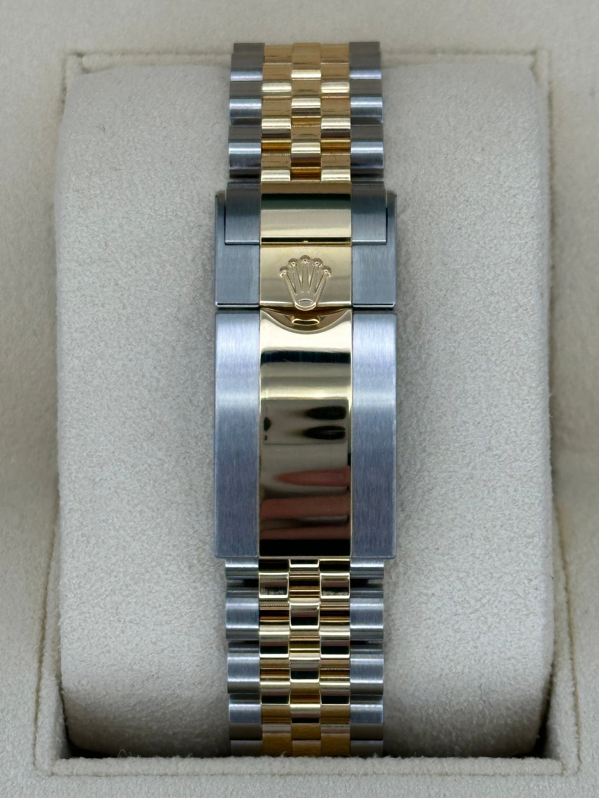 NEW 2024 Rolex GMT-Master II 40mm 126713GRNR Two-Tone Jubilee