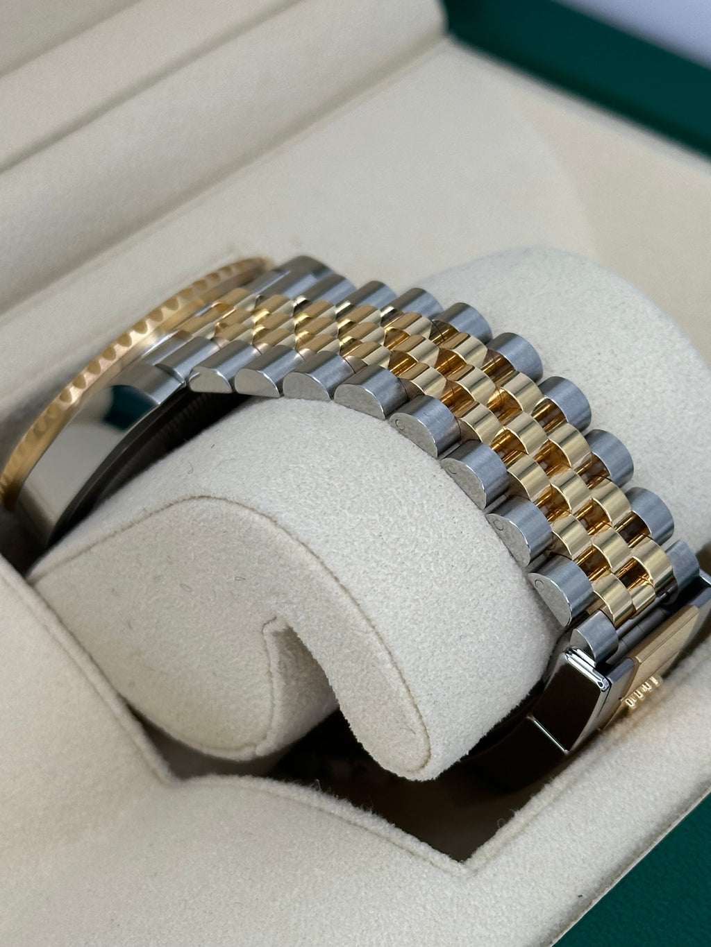 NEW 2024 Rolex GMT-Master II 40mm 126713GRNR Two-Tone Jubilee