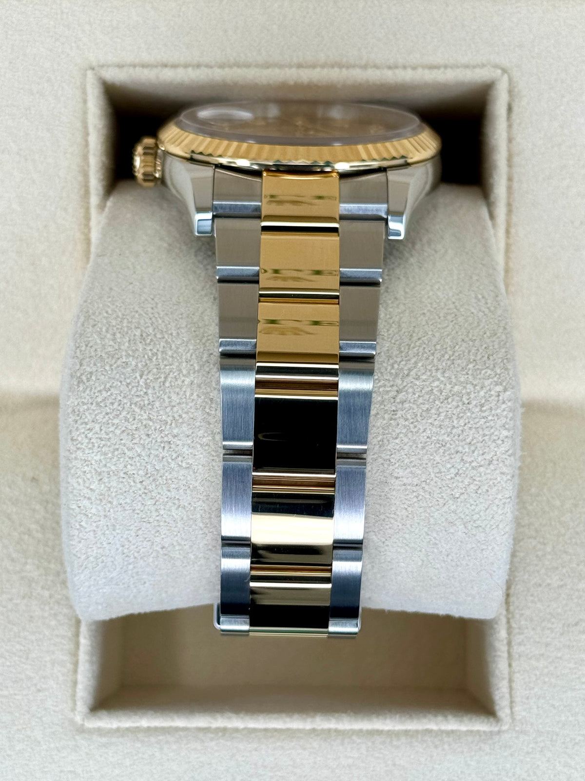 NEW 2025 Rolex Datejust 36mm 126233 Two-Tone Champagne Diamond Dial
