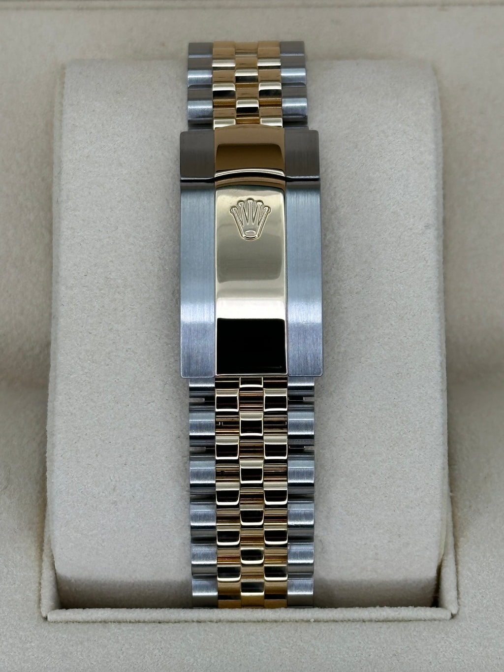 2019 Datejust 36mm 126233 Two-Tone Jubilee 10 Diamond Anniversary Dial