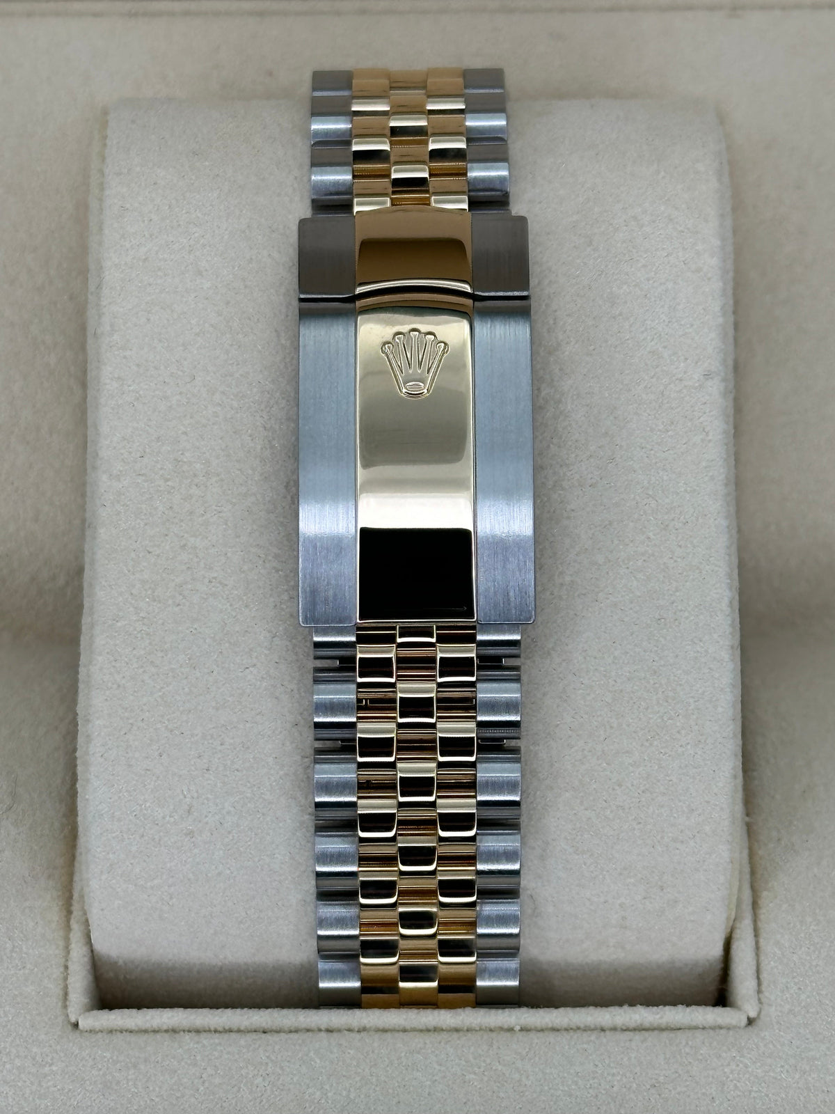 2019 Datejust 36mm 126233 Two-Tone Jubilee 10 Diamond Anniversary Dial