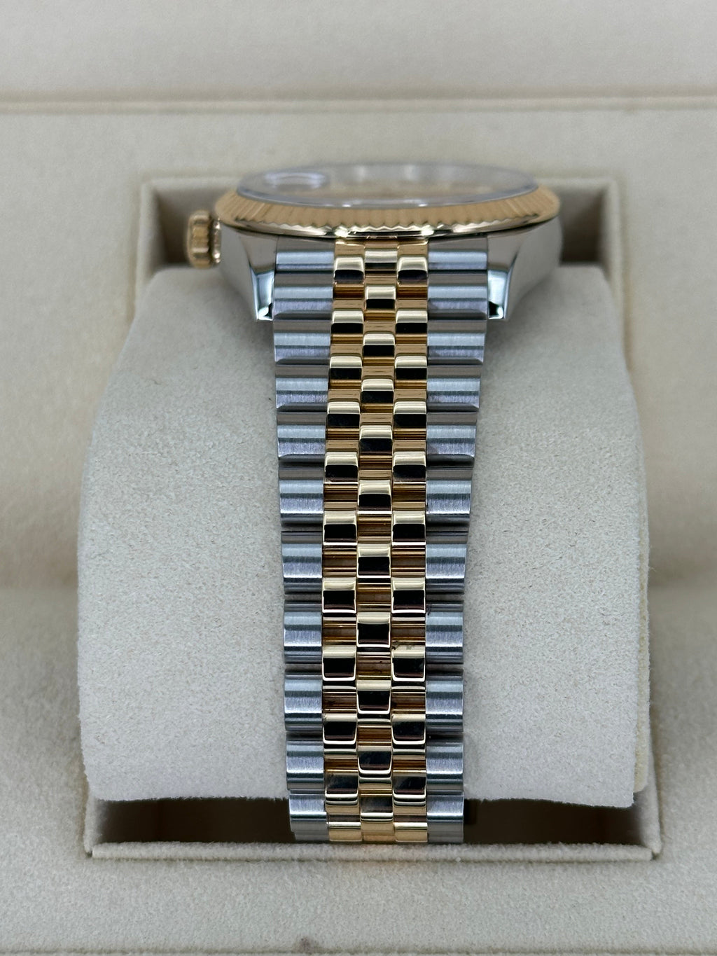 2019 Datejust 36mm 126233 Two-Tone Jubilee 10 Diamond Anniversary Dial
