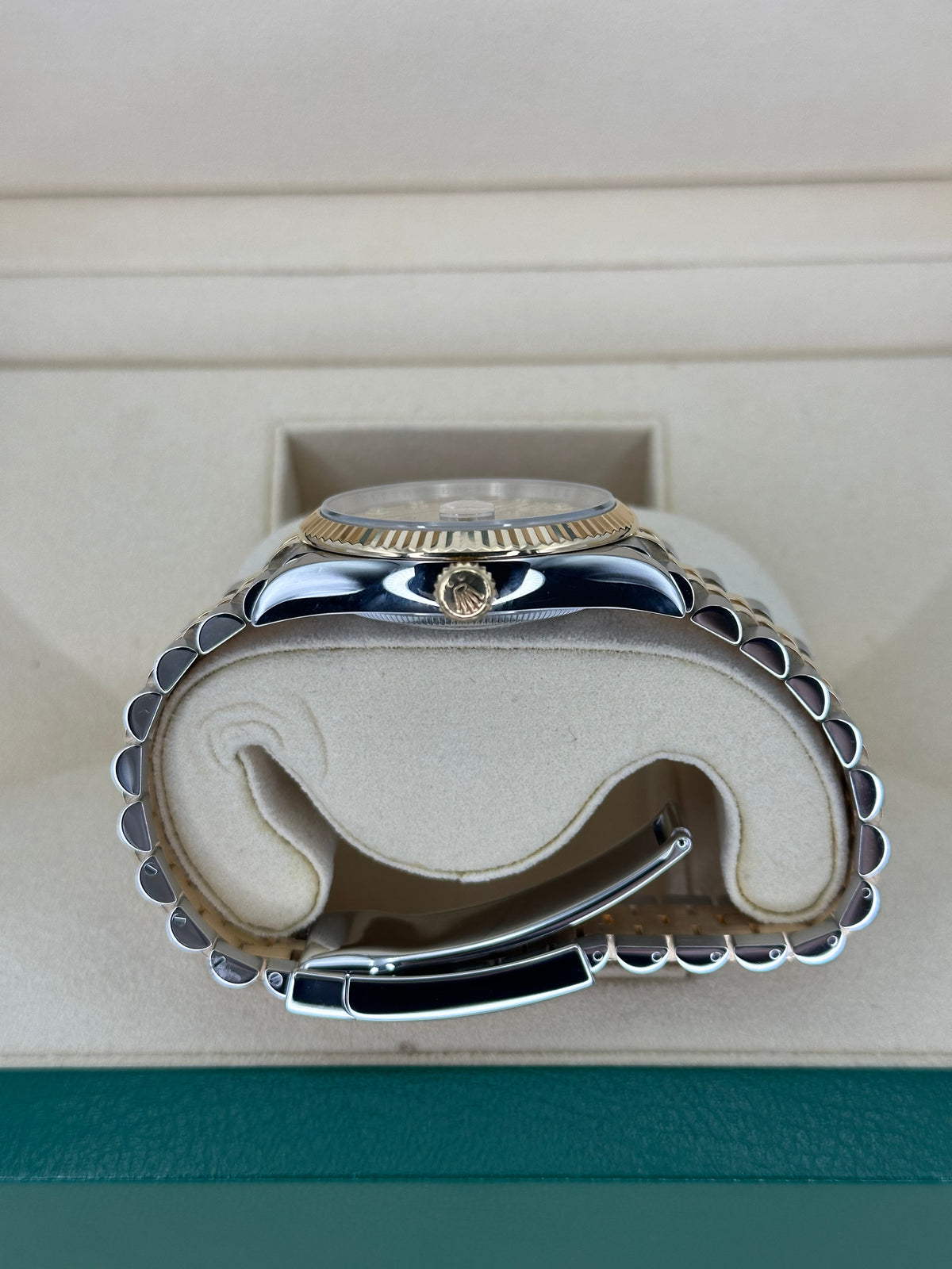 2019 Datejust 36mm 126233 Two-Tone Jubilee 10 Diamond Anniversary Dial