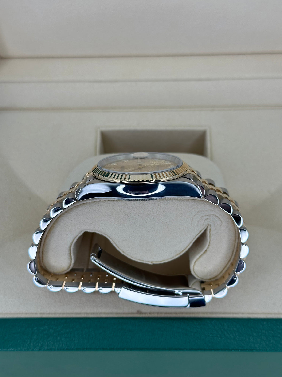 2019 Datejust 36mm 126233 Two-Tone Jubilee 10 Diamond Anniversary Dial
