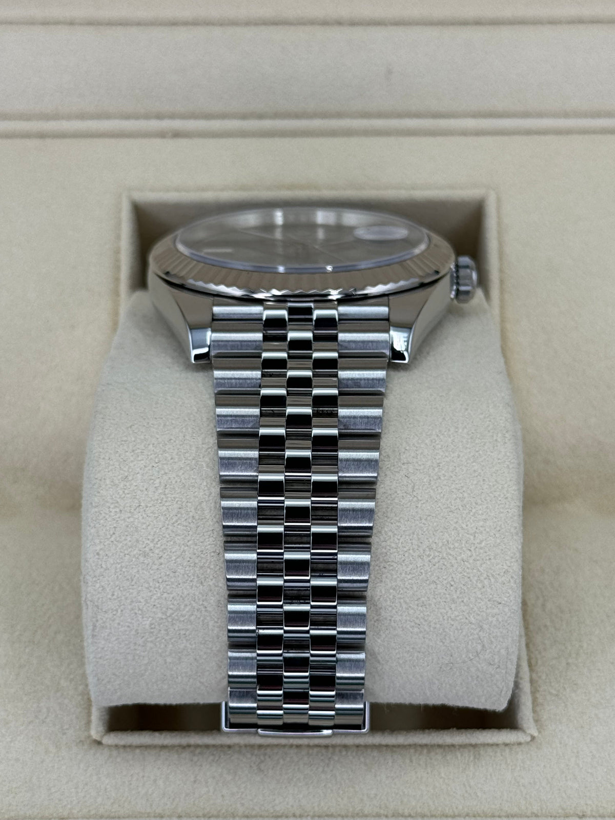 2021 Rolex Datejust 41mm Stainless Steel Jubilee Wimbledon Dial