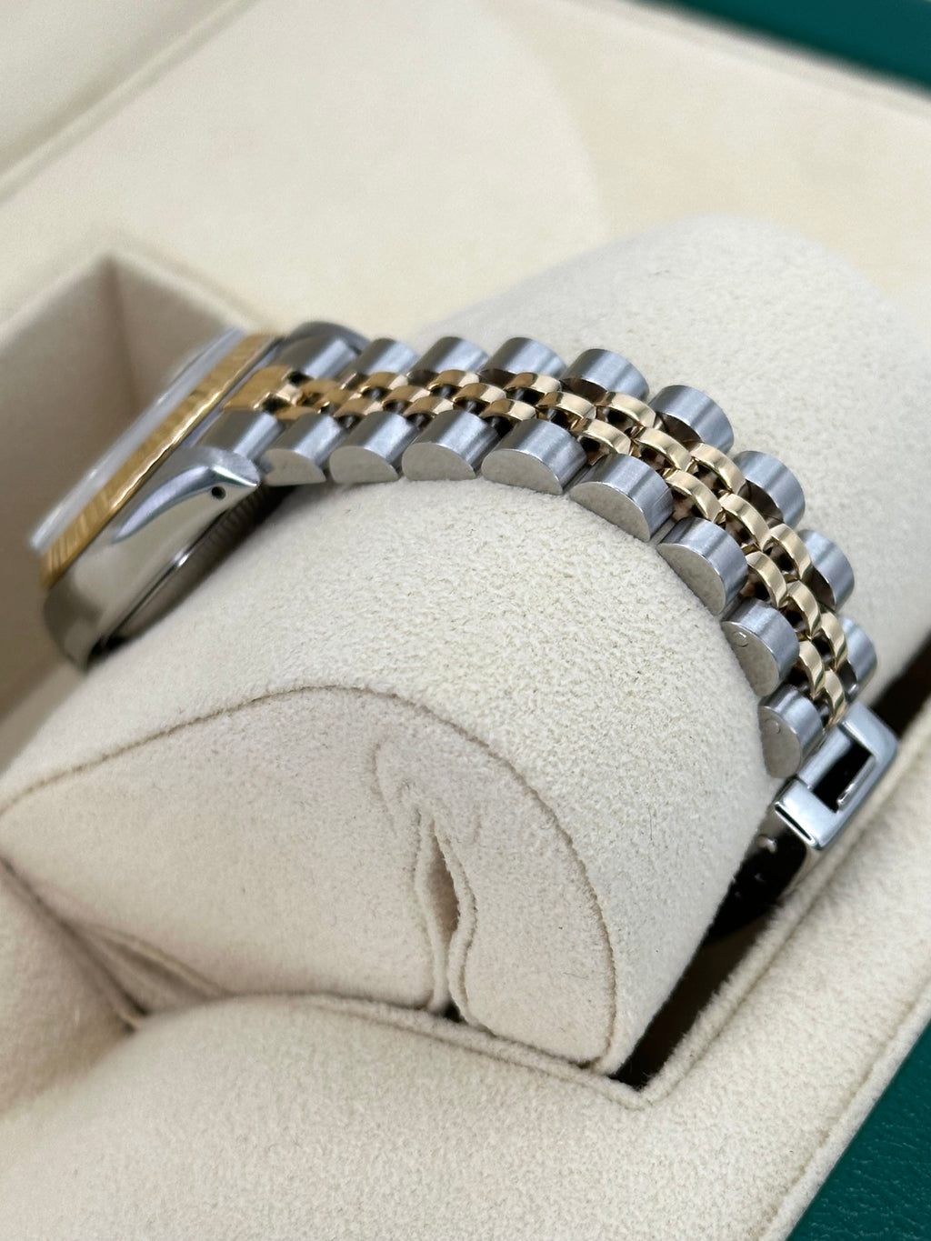 1990 Rolex Lady Datejust 26mm 69173 Two-Tone Jubilee Champagne Dial