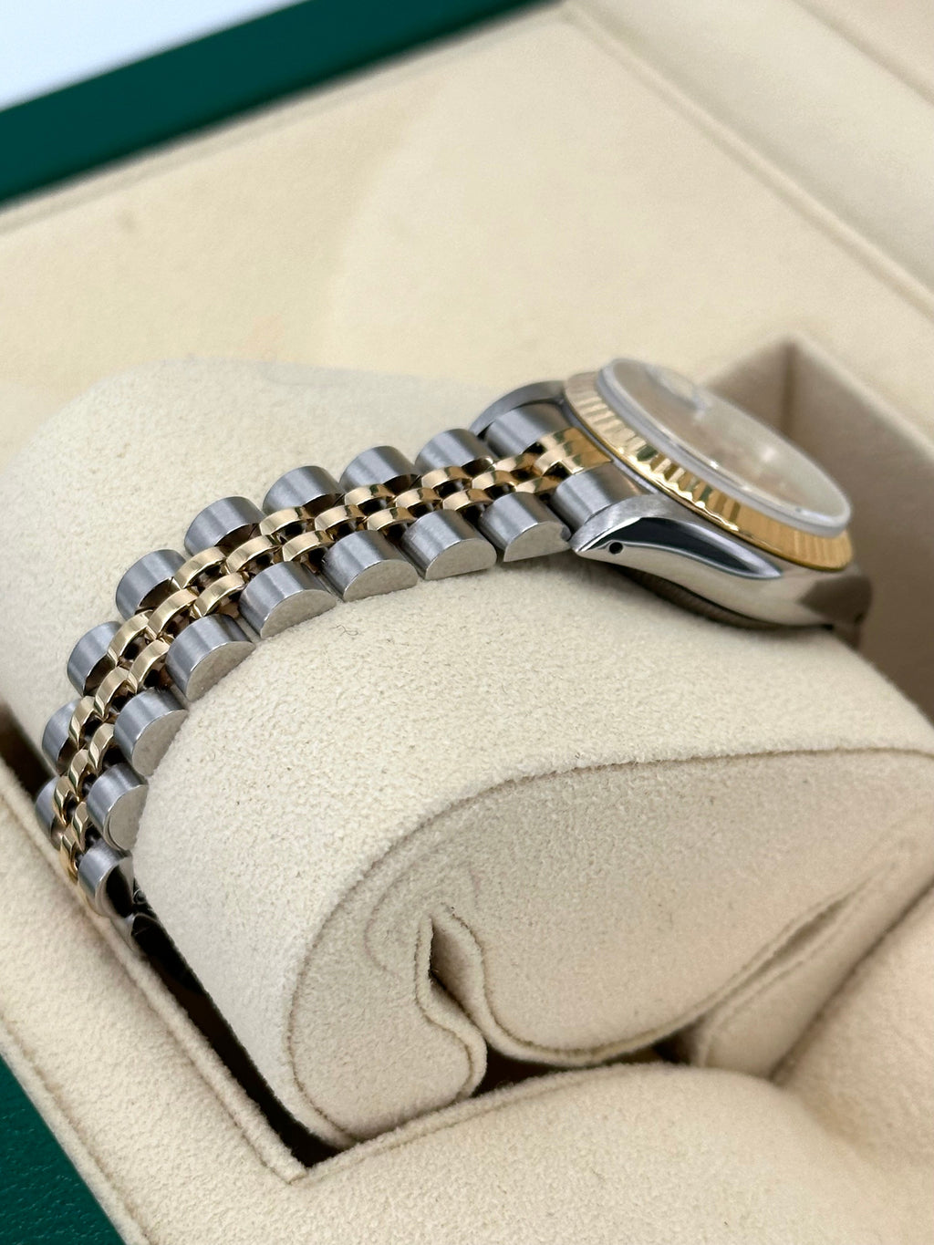 1990 Rolex Lady Datejust 26mm 69173 Two-Tone Jubilee Champagne Dial
